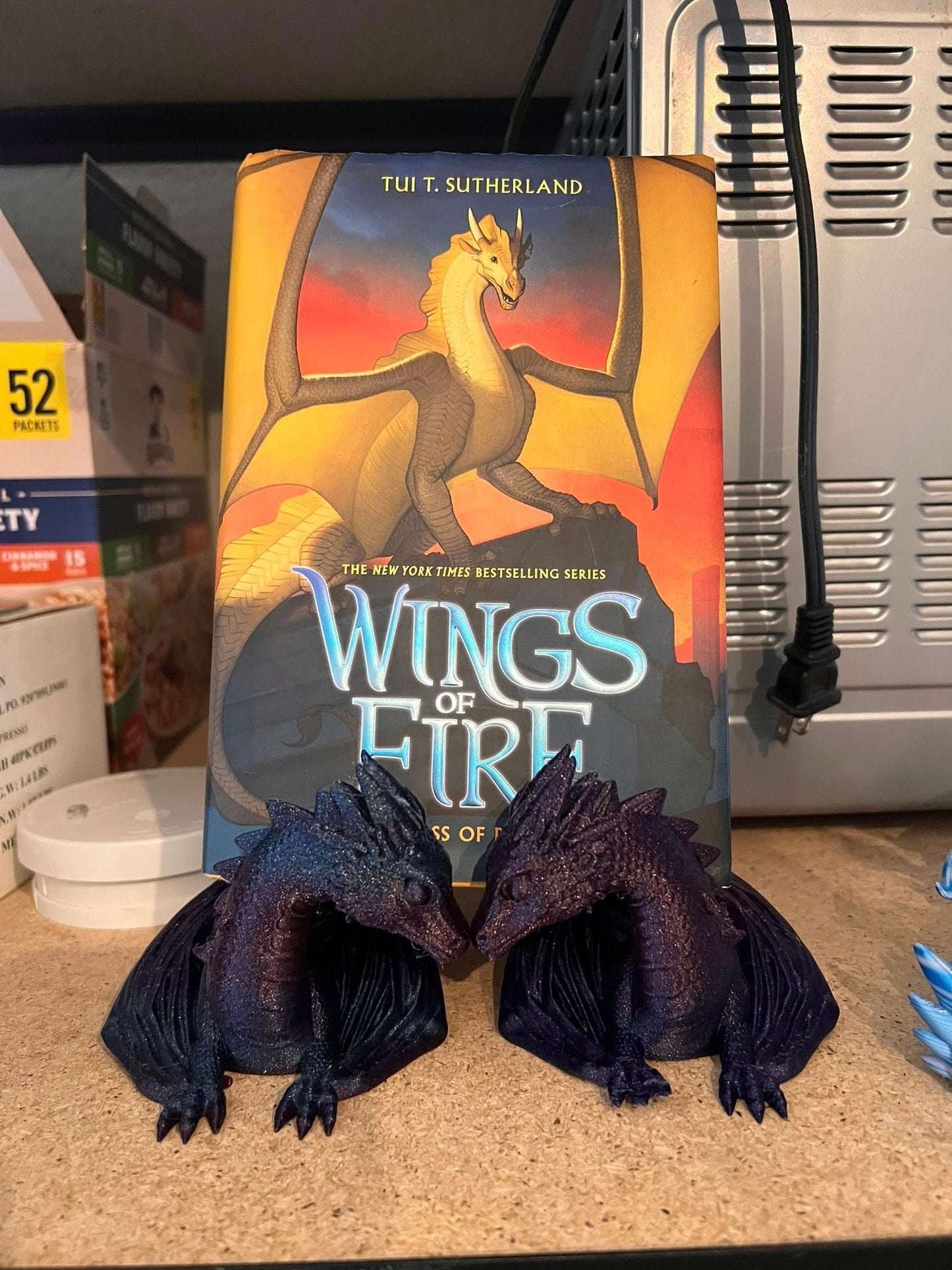 Twin Dragon Book Holder