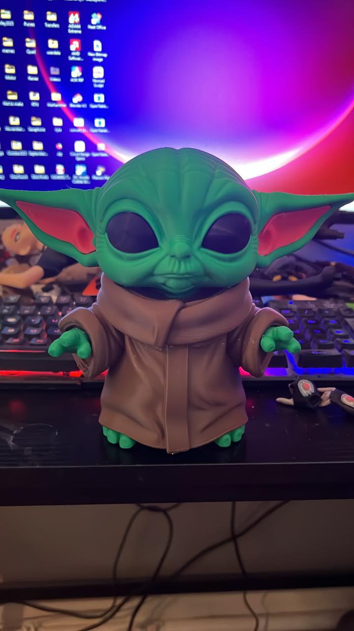 Grogu Statue